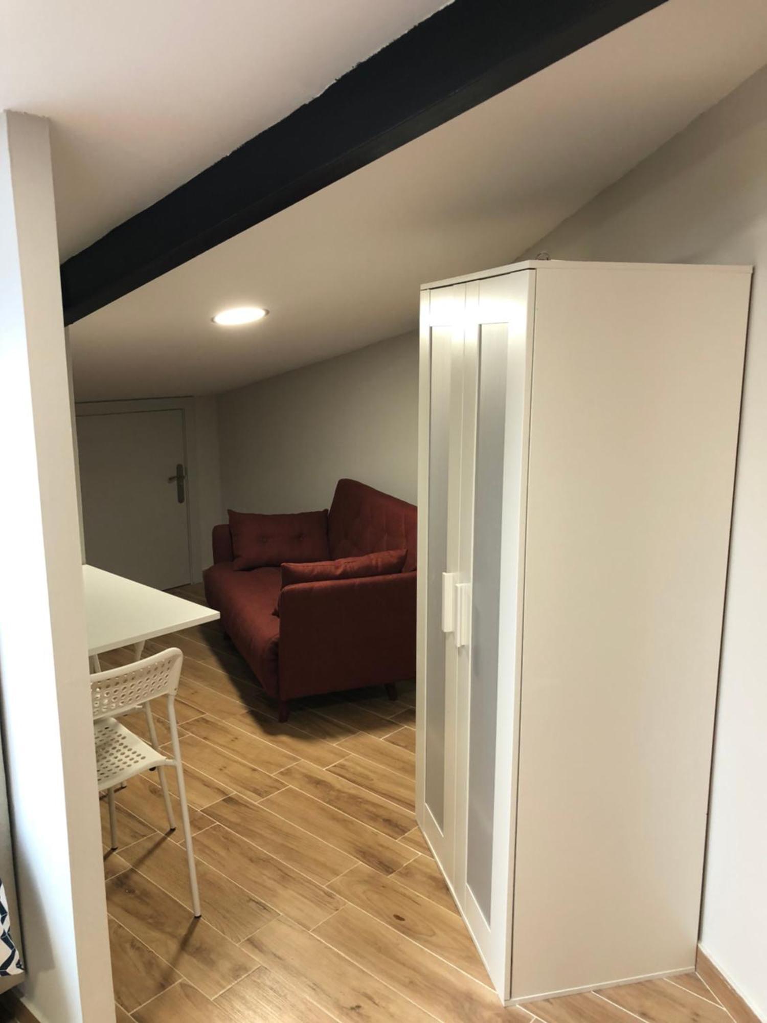 Habitacion Con Cocina Y Bano Bilbao Kültér fotó